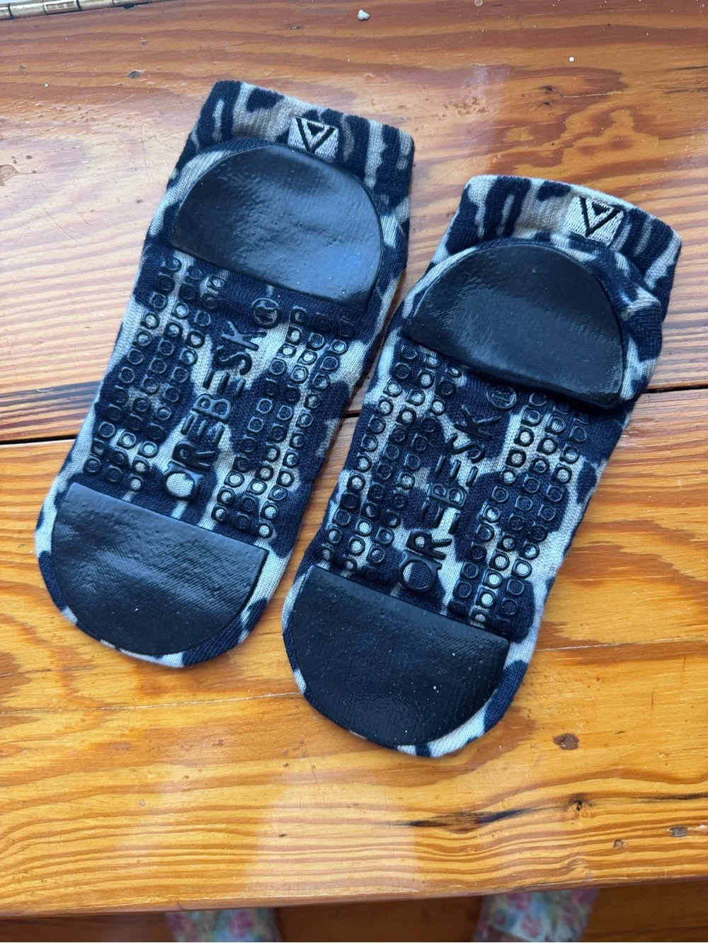 Pilates Leopard Grip Socks - Black & Gray, Fits 5-6 Shoe size